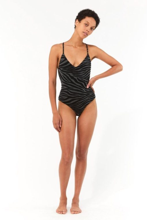 Dressvogue.shop156e51b48a 3